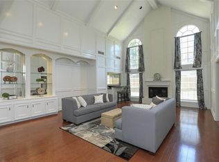 15403 Crescent Oaks Ct, Houston, TX 77068