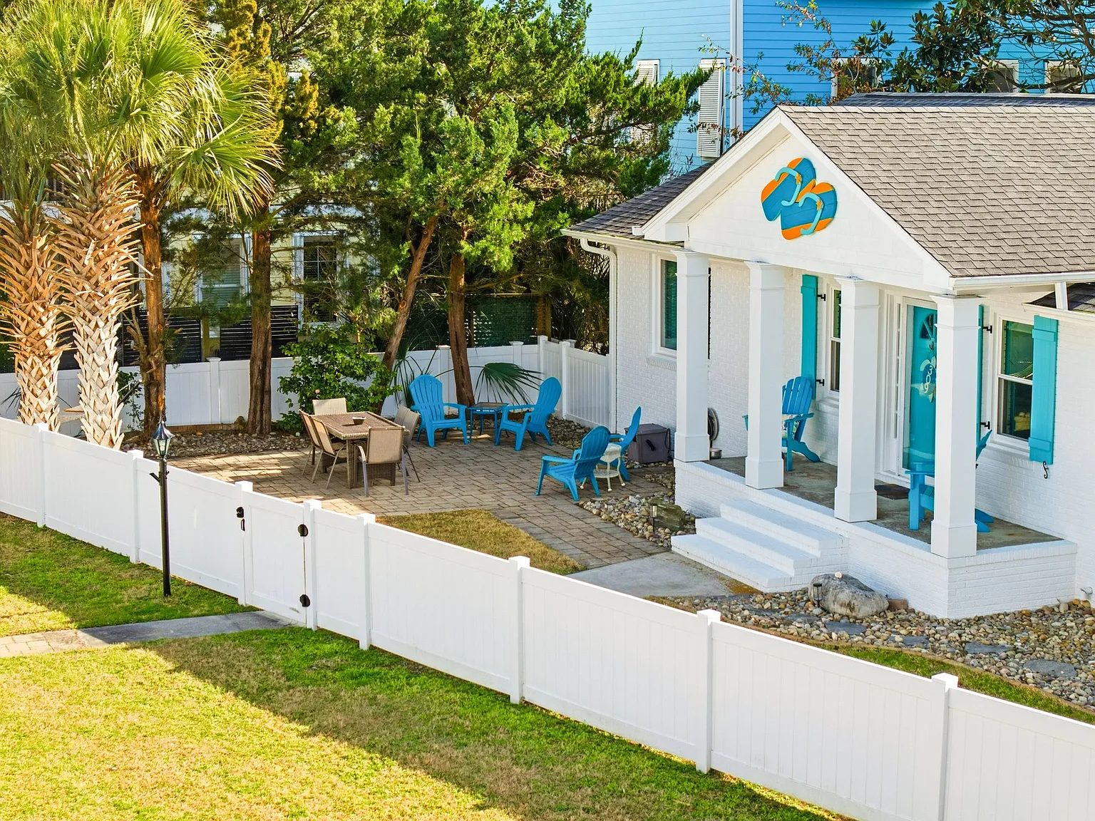 4 bed, 1700 sqft, $4,000 — Photo 2