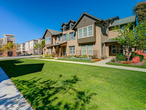3rd image of 2923 Rocky Mountain Dr #8