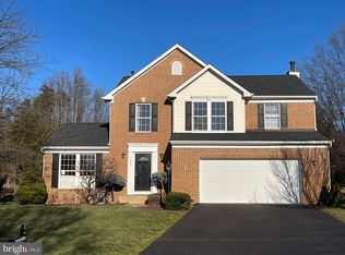 1596 Wood Duck Ct, Woodbridge, VA 22191