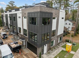 519 Edgecreek Ct, Raleigh, NC 27604