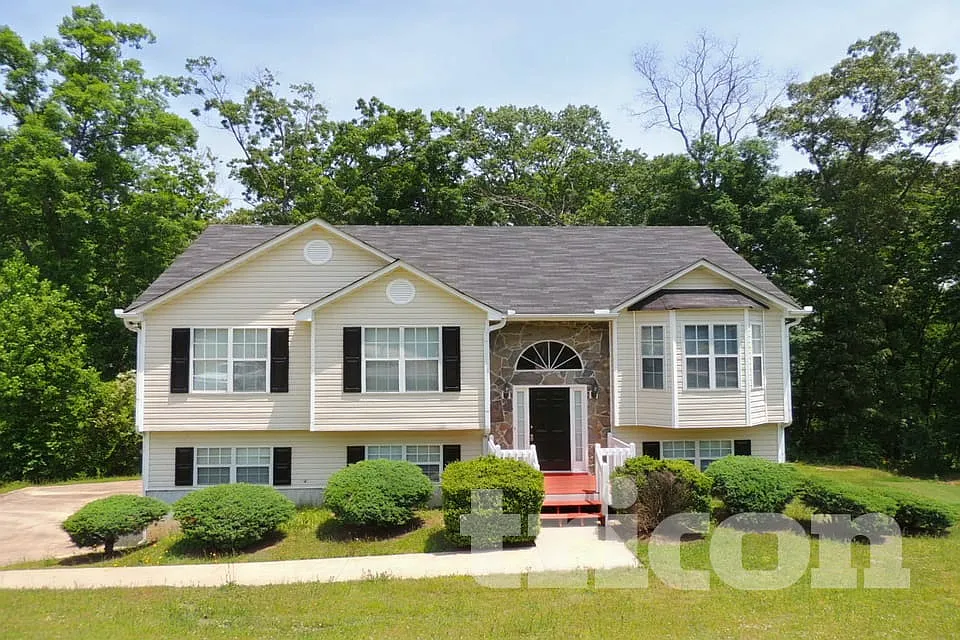 4059 Keystone Court Douglasville GA — Photo 2