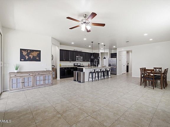5th image of 7207 W SOUTHGATE Avenue
