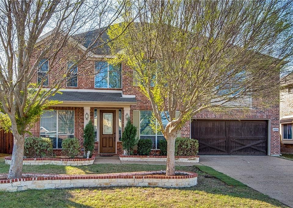 1st image of 5529 Crimson Oaks Dr