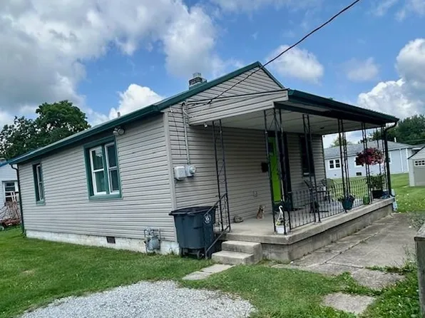 616 W 32nd St, Connersville, IN 47331