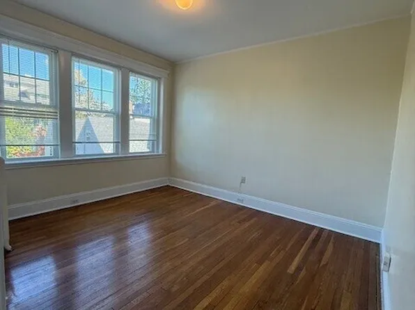 39 Wendell St #4, Cambridge, MA 02138