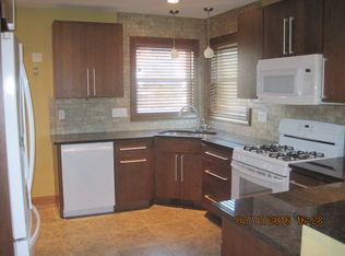 11701 34th St SW, Swisher, IA 52338