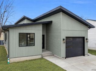 96 Penwood Dr, Cheektowaga, NY