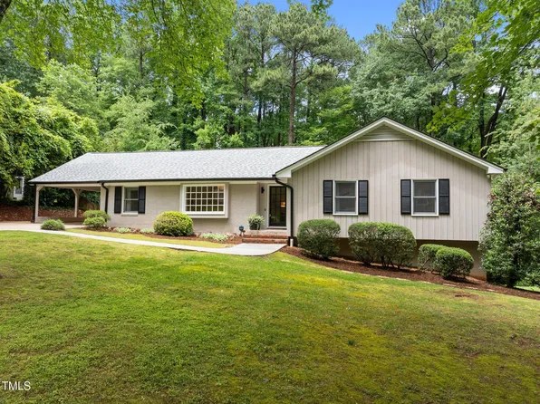 1706 Rangecrest Rd, Raleigh, NC 27612