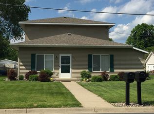 623 2nd St E, Hastings, MN 55033