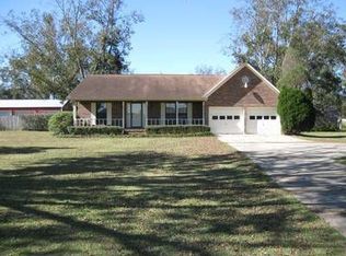 555 N Bay Springs Rd, Dothan, AL 36303