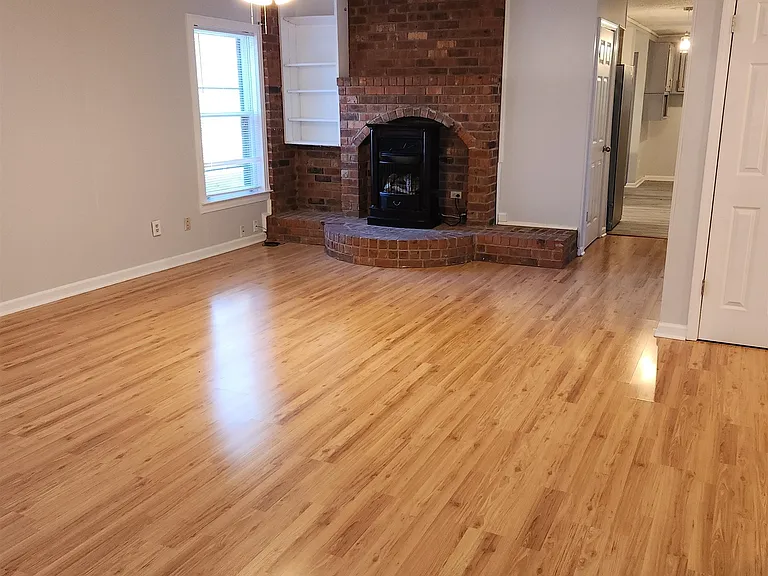 7188 Pleasant Ridge Rd — Photo 4
