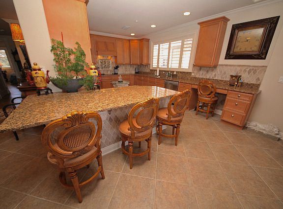 5th image of 106 Club House Dr Unit 311