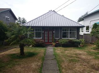 7337 39th Ave SW, Seattle, WA 98136