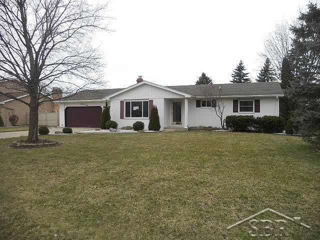 1st image of 3313 Columbine Dr