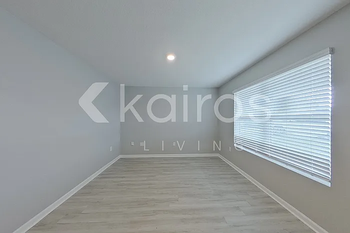 4820 Malay Cir — Photo 8