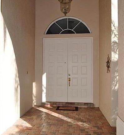 4th image of 2614 Oakbrook Ct