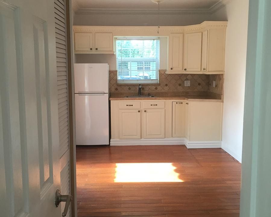 1st image of 6240 NW 40th St