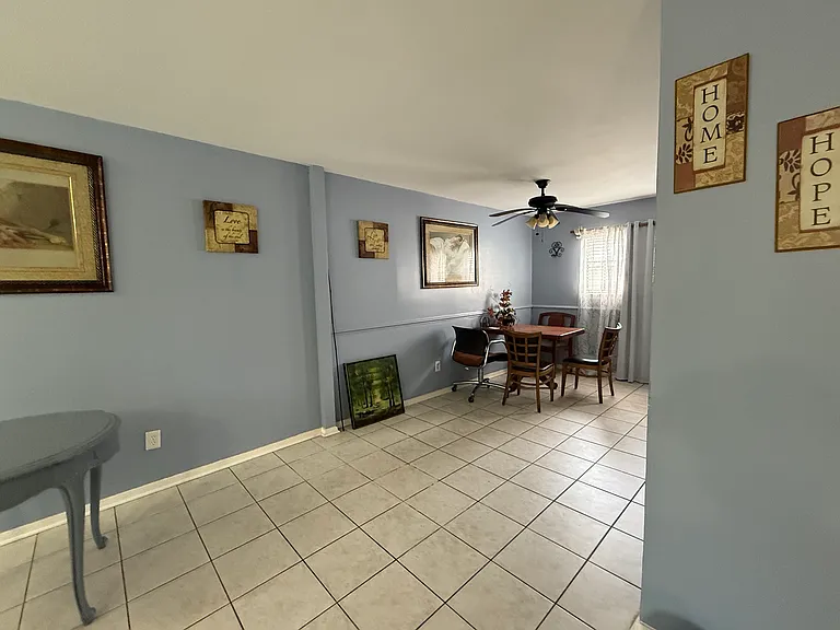 8325 La Roche Ln — Photo 7
