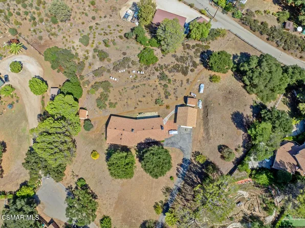 580 Mountain Green Dr, Calabasas, CA 91302