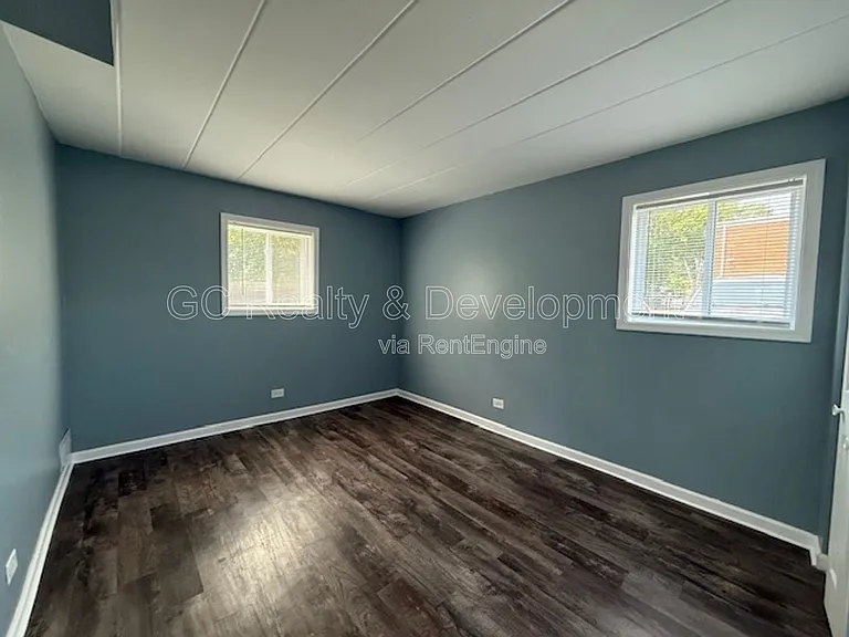 324 E Wilson Ave #D — Photo 8