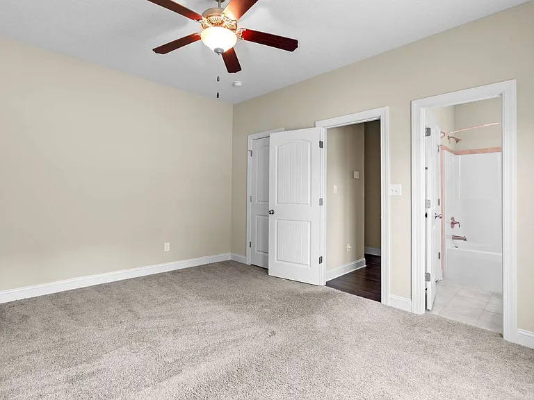 215 Old Field School Ln — Photo 19