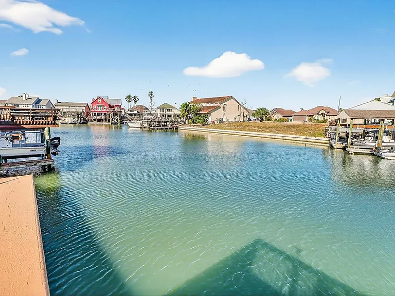 15222 Isla Pinta Ct — Photo 42