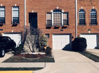 927 Herons Run Ln, Woodbridge, VA 22191