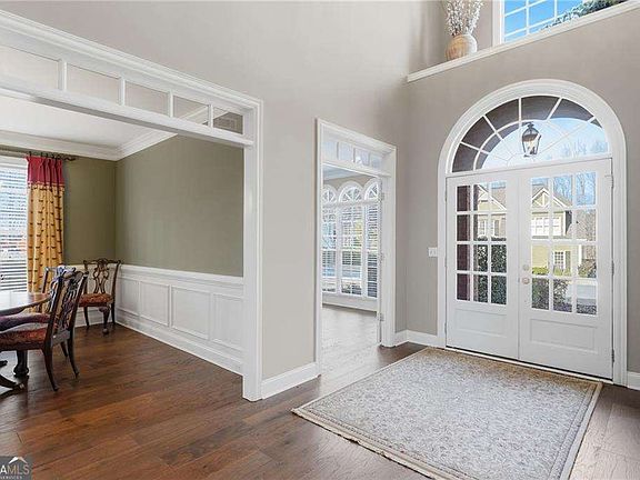 4th image of 4614 Glory Maple Trce