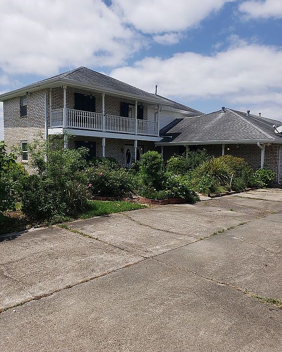 1st image of 2352 S Friendship Dr