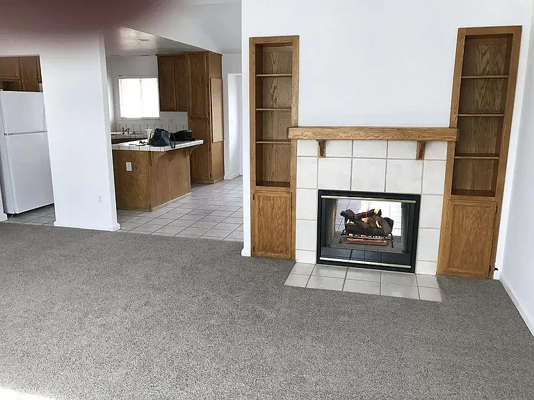 200 Wildwood St — Photo 3