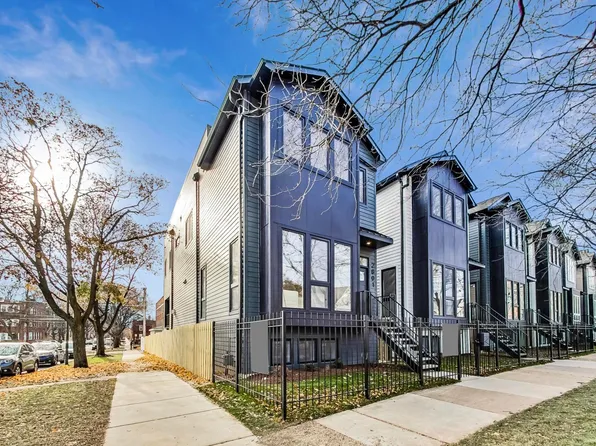 2605 W Carmen Ave, Chicago, IL 60625