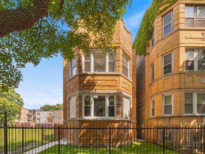 7827 S Kingston Ave, Chicago, IL, 60649