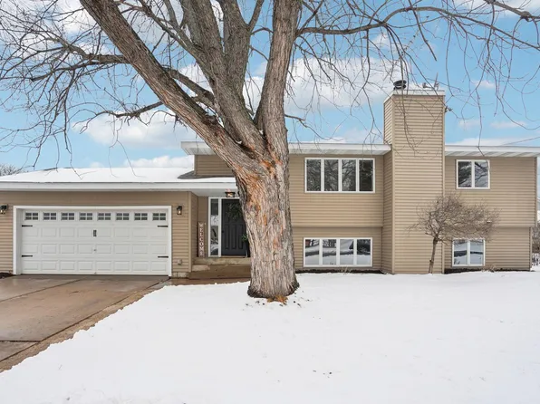 403 7th St N, Hudson, WI 54016