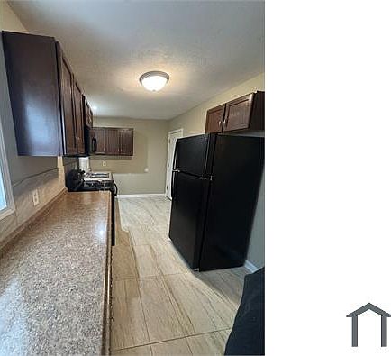 4th image of 6716 Myrtle Ave