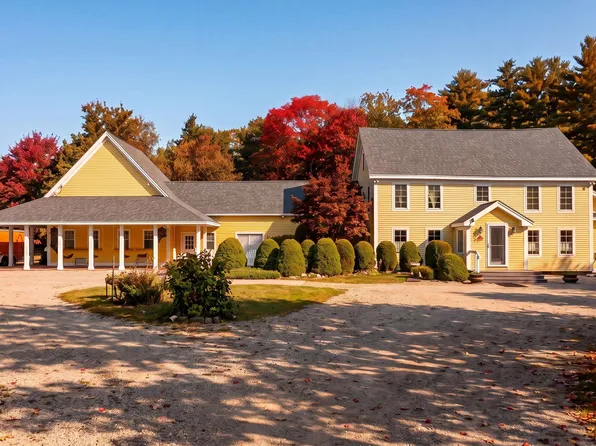 146 Calef Highway, Barrington, NH 03825