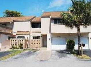 8249 NW 9th St #5, Plantation, FL 33324