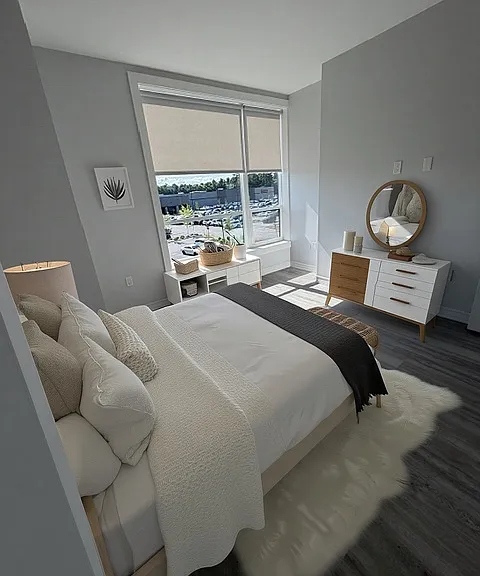 Residences at Sharon Gallery — Photo 47