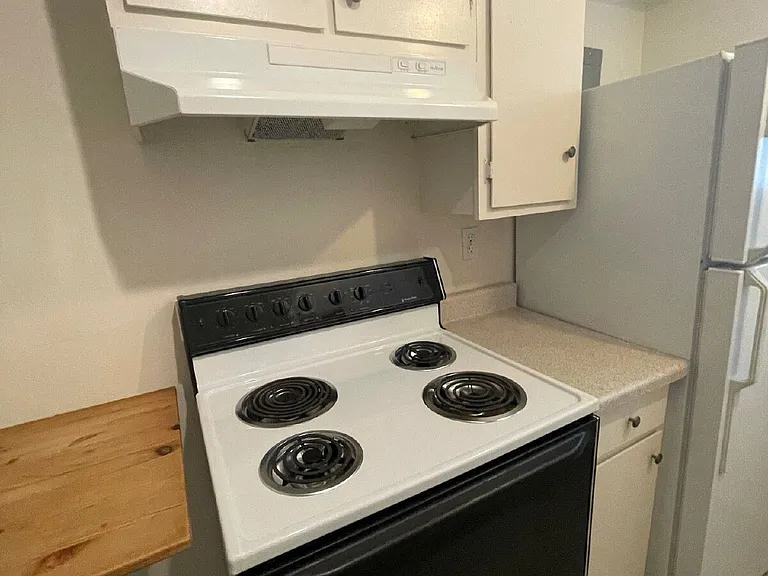 1911 Kincaid St #4 — Photo 3