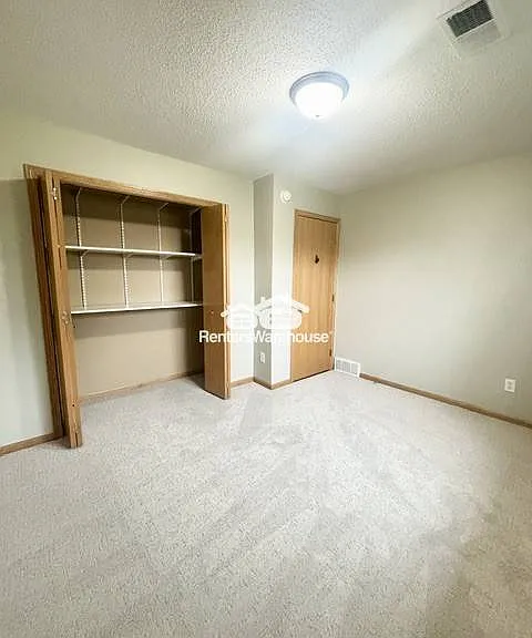 605 7th Ave SW — Photo 32