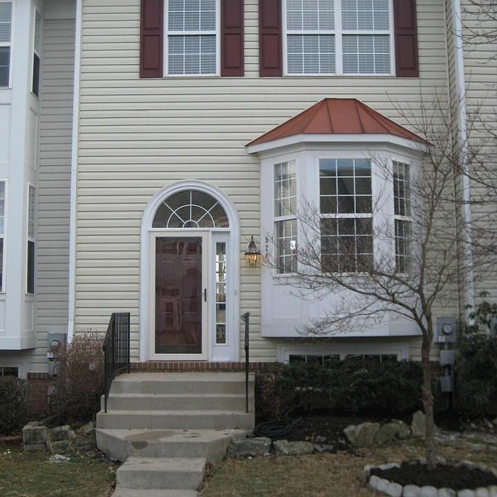 Exterior (Front)