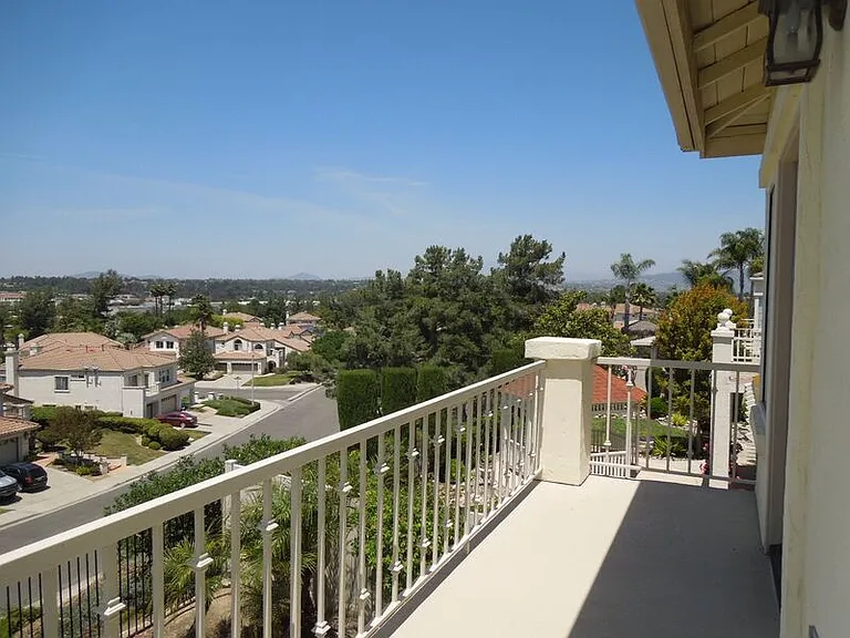 32084 Paseo Parallon — Photo 37