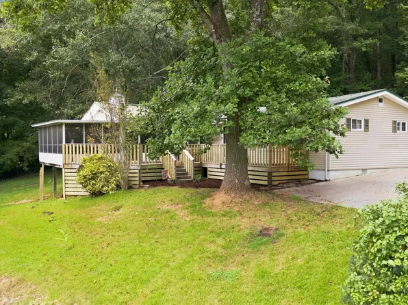 224 W Walden Cir, Soddy Daisy, TN 37379