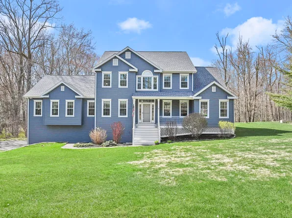 72 Church Street, Monroe, CT 06468