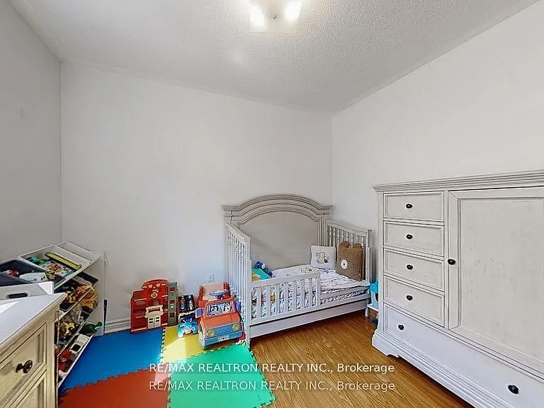 37 Jonas Millway Whitchurch — Photo 31