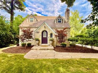 700 Elm Grove Rd, Elm Grove, WI 53122