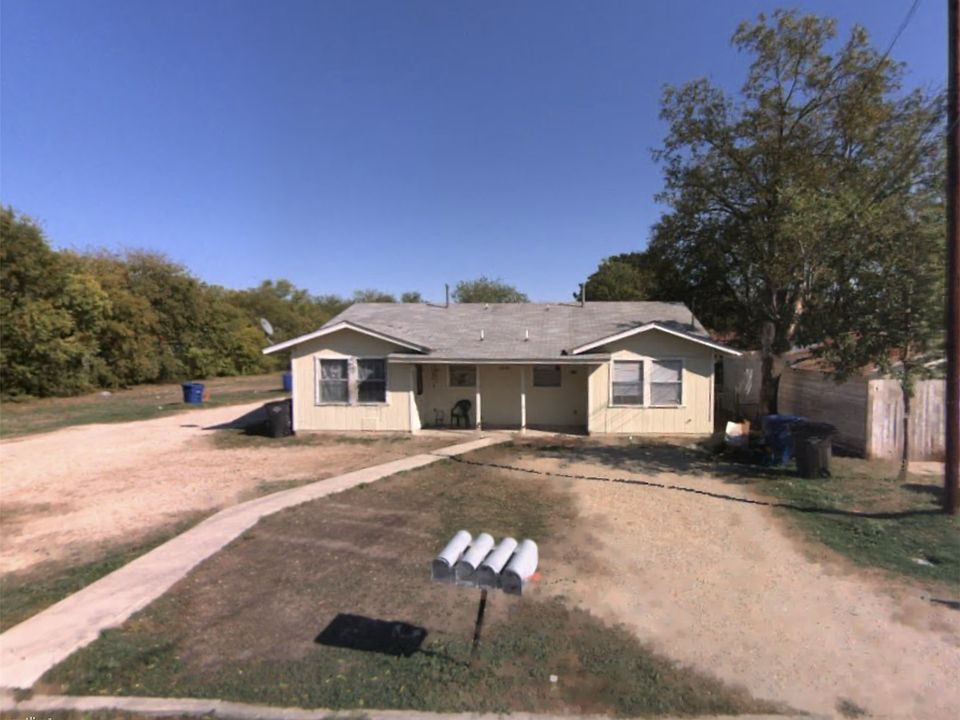 2510 Seminole front view