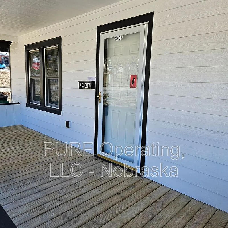 2 bed, 2.5 bath, 1745 sqft, $1,750 — Photo 2