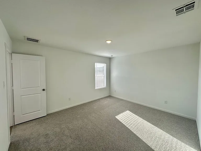 1513 Good Prairie Ave — Photo 14