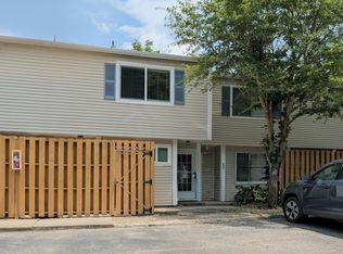 220 Elizabeth St APT F3, Chapel Hill, NC 27514